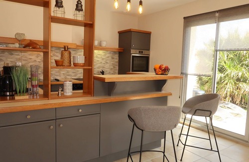 Kerlouet House | Beautiful private villa for 8 guests with WIFI, TV, terrace and parking