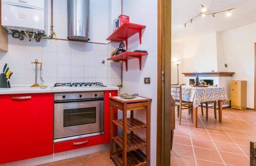 Scandicci Villa | Beautiful private villa for 4 people with WIFI, TV, patio, pets allowed, panoramic view and park.