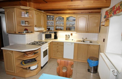 Locenice Villa | Beautiful private villa for 8 guests with private pool, WIFI, TV, terrace, pets allowed and park.