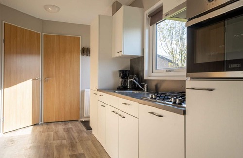 Linden House | Beautiful private villa for 6 people with WIFI, TV, terrace and parking