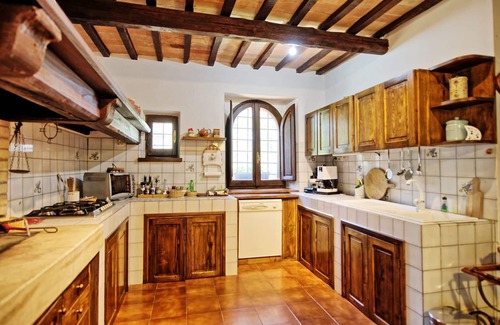 Cetona Villa | Beautiful private villa for 7 people with A/C, private pool, TV, panoramic view and parking