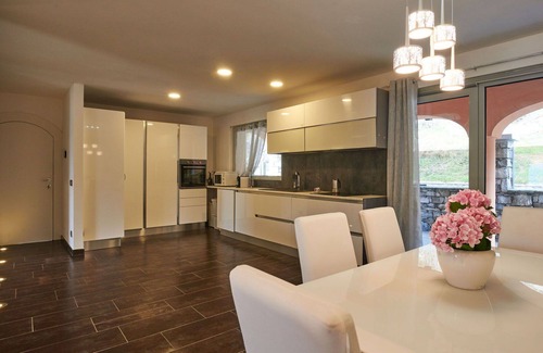 Prati Meriggi Villa | Beautiful private villa for 7 guests with A/C, WIFI, terrace and parking
