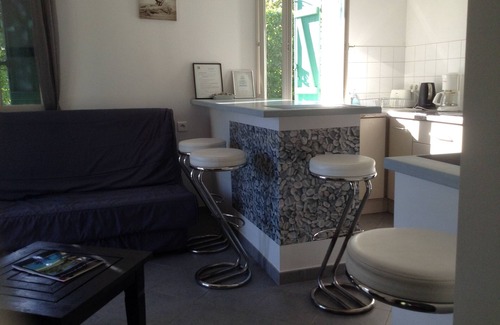 La Colle-sur-Loup House | Beautiful property, at the foot of St Paul de Vence, 3 houses, 15p/land with large swimming pool.