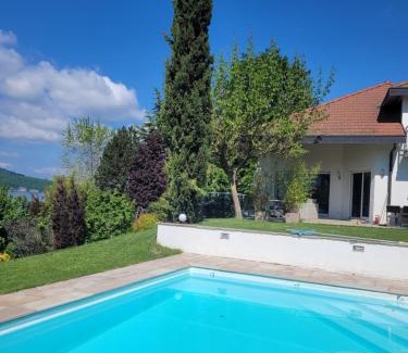 Veyrier-du-Lac Villa | Beautiful property in front of Annecy Lake