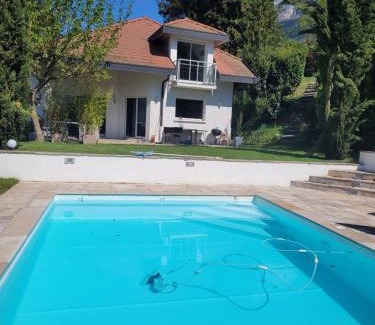 Veyrier-du-Lac Villa | Beautiful property in front of Annecy Lake