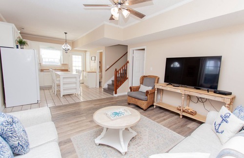 Laguna Beach House | Beautiful Quaint Home Half a Block from the Beach! W/Gulf Views!