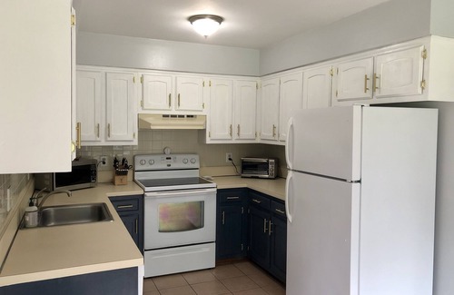 Silver Beach House | Beautiful, quiet, private, short walk to the beach.