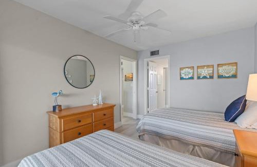 Park Shore House | Beautiful Resort and Sunset Views