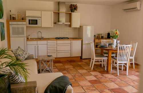 Masdache House | BEAUTIFUL RETREAT WITH EASY ACCESS TO ALL ISLAND