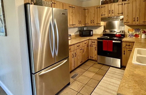 Mammoth Spring House | Beautiful Riverside home nestled on the banks of Spring River!