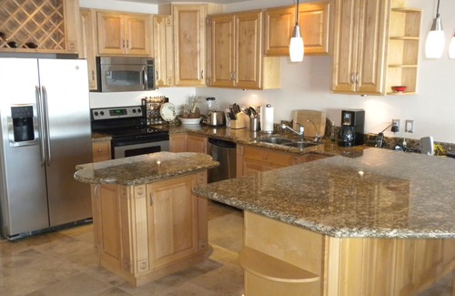 Popotla Condo | Beautiful Rosarito Oceanfront Las Palmas Condo with 750 sq. ft. Balcony
