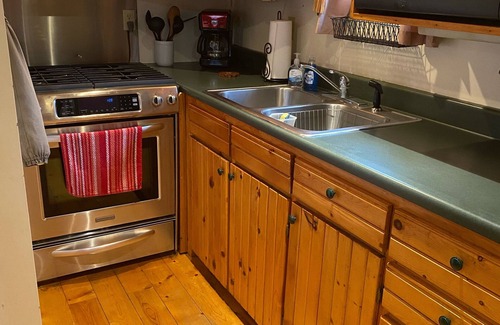 Montier Cabin | Beautiful, secluded cabin in the hills of the Ozarks.