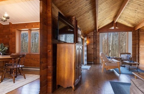 Ottertail House | Beautiful setting on Otter Tail Lake Canal