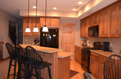 Champion House | Beautiful Southwind ski in/out townhome w/hot tub in 7 Springs gated community.