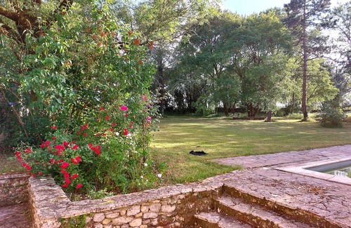 La Jarrie-Audouin House | Beautiful stone family home with swimming pool