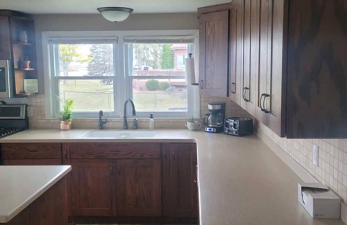 Fond du Lac House | Beautiful Sunrises and Lakefront Views!