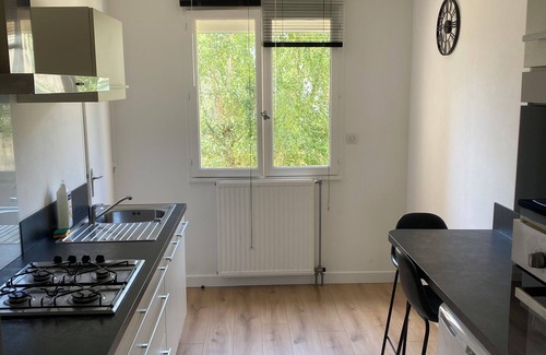Kerherou Apartment | Beautiful T2/Parking/Everything on foot/Beaches and shops