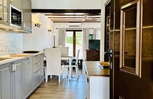 Els Poblets House | Beautiful townhouse, air conditioning, WiFi, large pool, close to the beach