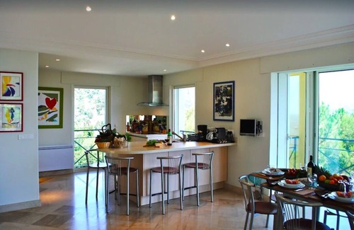 Beaulieu-sur-Mer Villa | Beautiful Villa overlooking the bay with heated pool & A/C short walk to the Sea