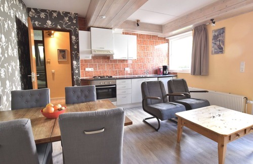 Wissenkerke Villa | Beautiful villa for 4 people with WIFI, TV, terrace, pets allowed and parking