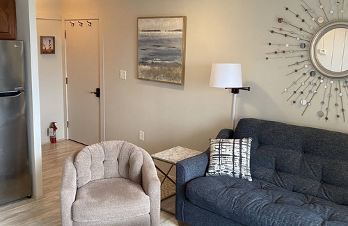 Maple City Condo | Beautiful Water Views! 1 Bdrm Condo on Lake Michigan - Homestead Rsrt-Glen Arbor