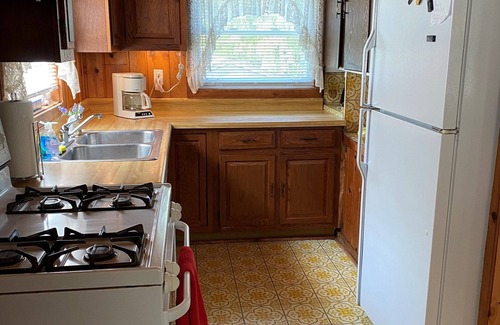 Spruce Cabin | Beautiful Year-Round Home on the South Shore of Hubbard Lake
