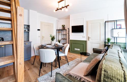 Mala Strana Apartment | Beautifully renovated apartments at Lesser Town