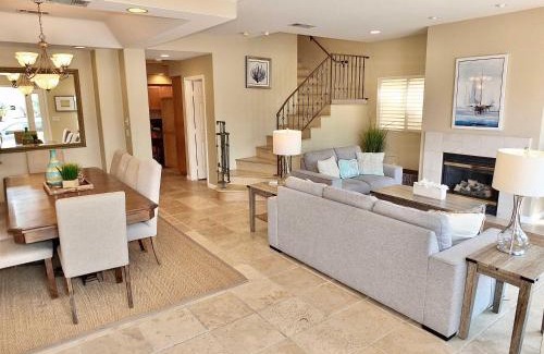 Belmont Shore House | Beauty by the Beach - SoCal Fun
