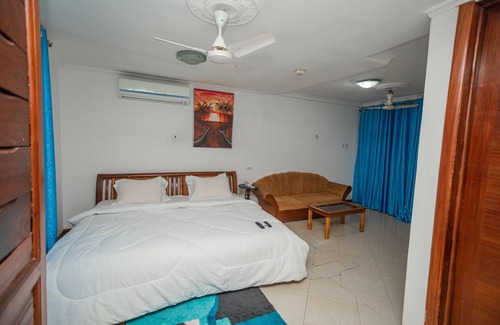 Teshie Hotel | Beauty Hotel Accra