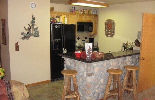 Historic District Condo | Beauty in Breck for Two