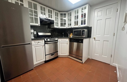 West Village Apartment | Beauty in the heart of the Village-Great Deal!