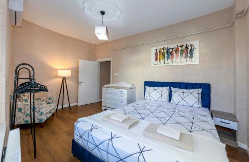 Arnavutkoy Apartment | Bebek Bosphorus Central Flat