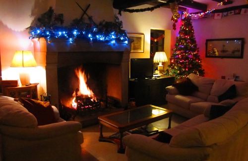 Chateauneuf-la-Foret Bed & Breakfast | Bed and breakfast , chambres d'hotes with swimming pool