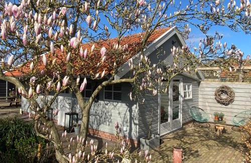 Medemblik Apartment | Bed and Breakfast Het Emmapark Medemblik