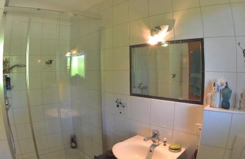 Cressier Bed & Breakfast | Bed and Breakfast La Petite Thielle