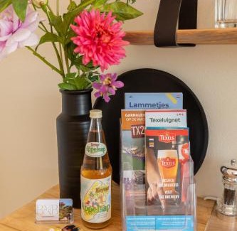 Den Burg Bed & Breakfast | Bed & Bike Op Texel
