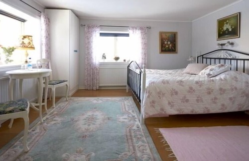 Mariestad Bed & Breakfast | Bed & Breakfast Börstorps Slott