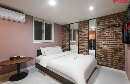 Michuhol-gu Apartment | Bed Station