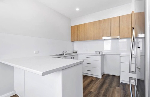 Wagga Wagga Apartment | Bedford House - CBD Location, Sleeps 6