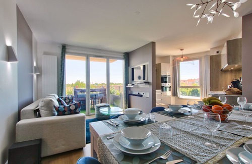 Bailly-Romainvilliers Apartment | Bedland, magical apartment near Disneyland Paris