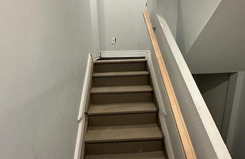 Rockwood House | Bedroom for couple with free parking