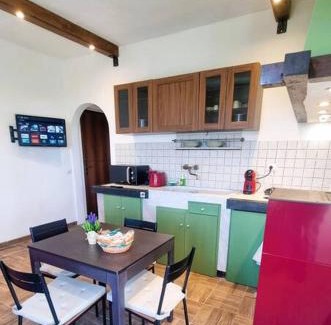 Magliolo Apartment | Bee Freeride Biker house