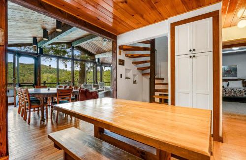 Hubbardton House | Beebe Lake House