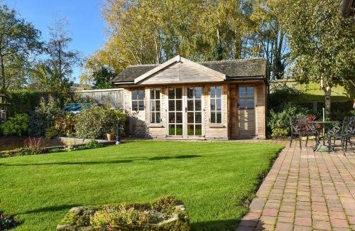 Denstone House | Beech Cottage