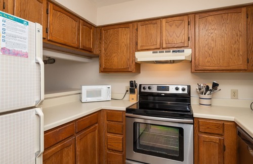 Caswell Beach Condo | Beechouse: Oceanfront Condo with Great Views, Community Pool, Near Golf Course
