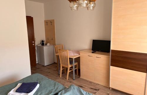 Bad Deutsch-Altenburg House | Beherbergungsbetrieb Madle