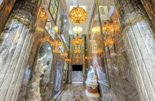 Middle Chaoyang Hotel | Beijing AC Art Museum Hotel-Breakfast Buffet, Bar&coffee, Gym, City Center, close to Australia Embassy, Canada Embassy,Lama Temple, Forbidden City, Tikoo Li Sanlitun, Tian'anmen Square, Beijing International Airport&Subway Nearby&EngNearby&Private Museum