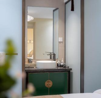 Dongcheng Hotel | Beijing Le Zai Nan Luo Gu Xiang Wang Fu Jing Forbidden City Courtyard Hotel&Free laundry service&Free coffee &Paid Dumpling experience service