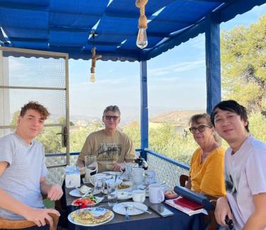 Umm Qais Bed & Breakfast | Beit Philodemus