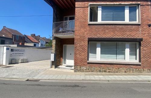 Belhez Apartment | Bel appart calme climatisé parking gratuit privé sur demande 1-C